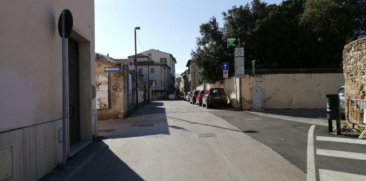 Blu Klein Apartman Foligno Kültér fotó